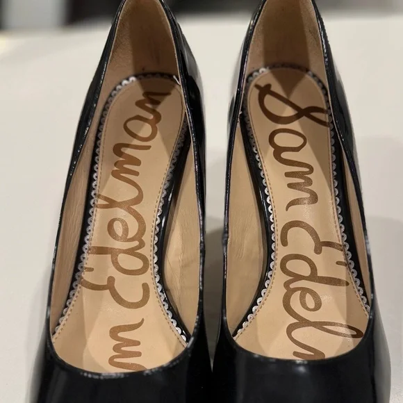 Sam Edelman Glossy Black Pumps - Picture 5 of 6